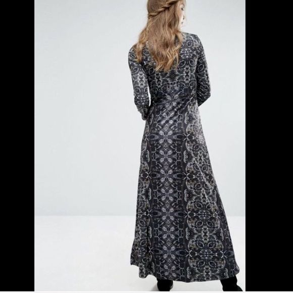Free People Cabaret Plunge Maxi Dress Muted Printed Silky Fabric XS - Picture 2 of 6